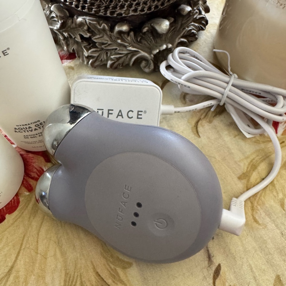 NuFACE Lavender Facial Toning Device*Used